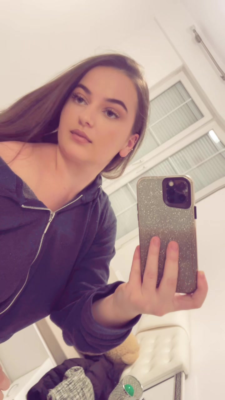 @auroraaa