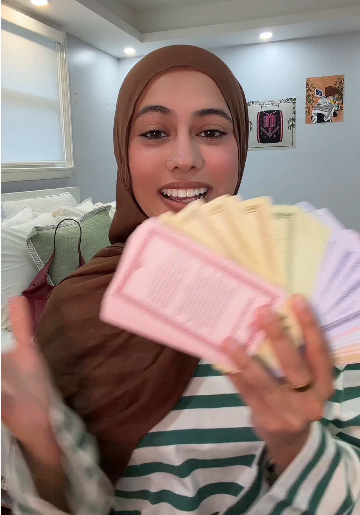 @Lailoolz