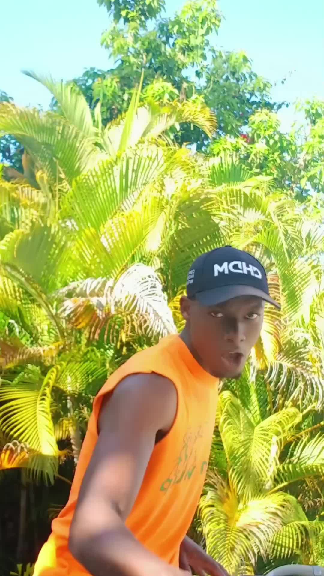 @mr_james__2.0