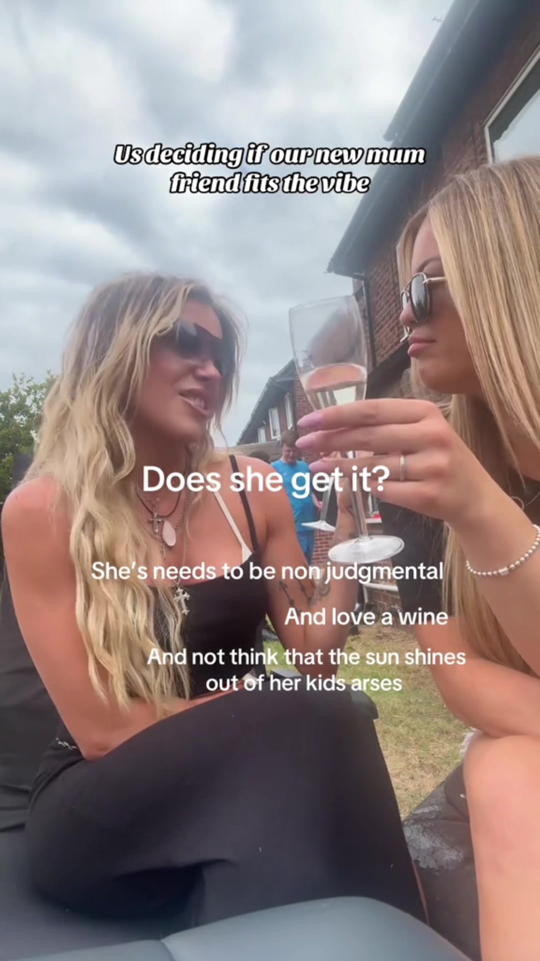 @GeorgiaFrancis •Relatablemum•