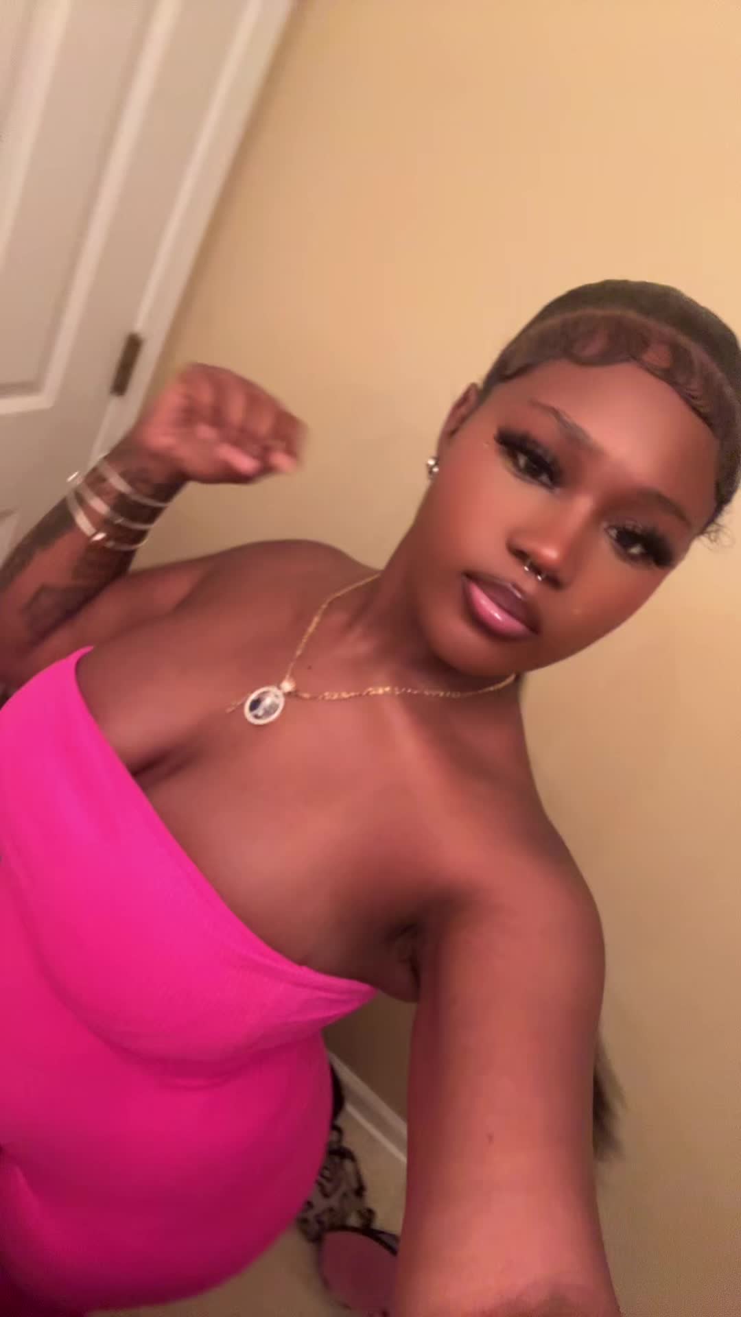 @tristynnna