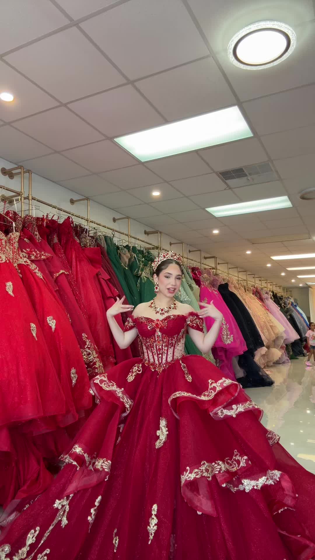 @Bella&rsquo;s Dress Boutique