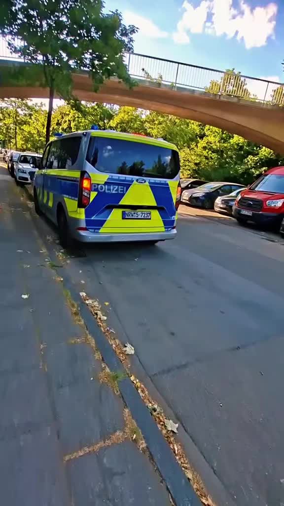 @arapkizi_stadt_koln