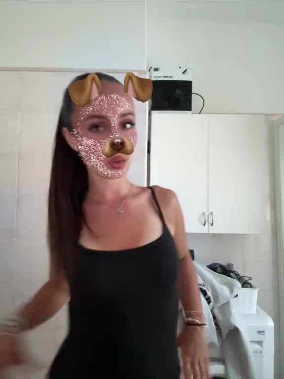 @vivi_spamm