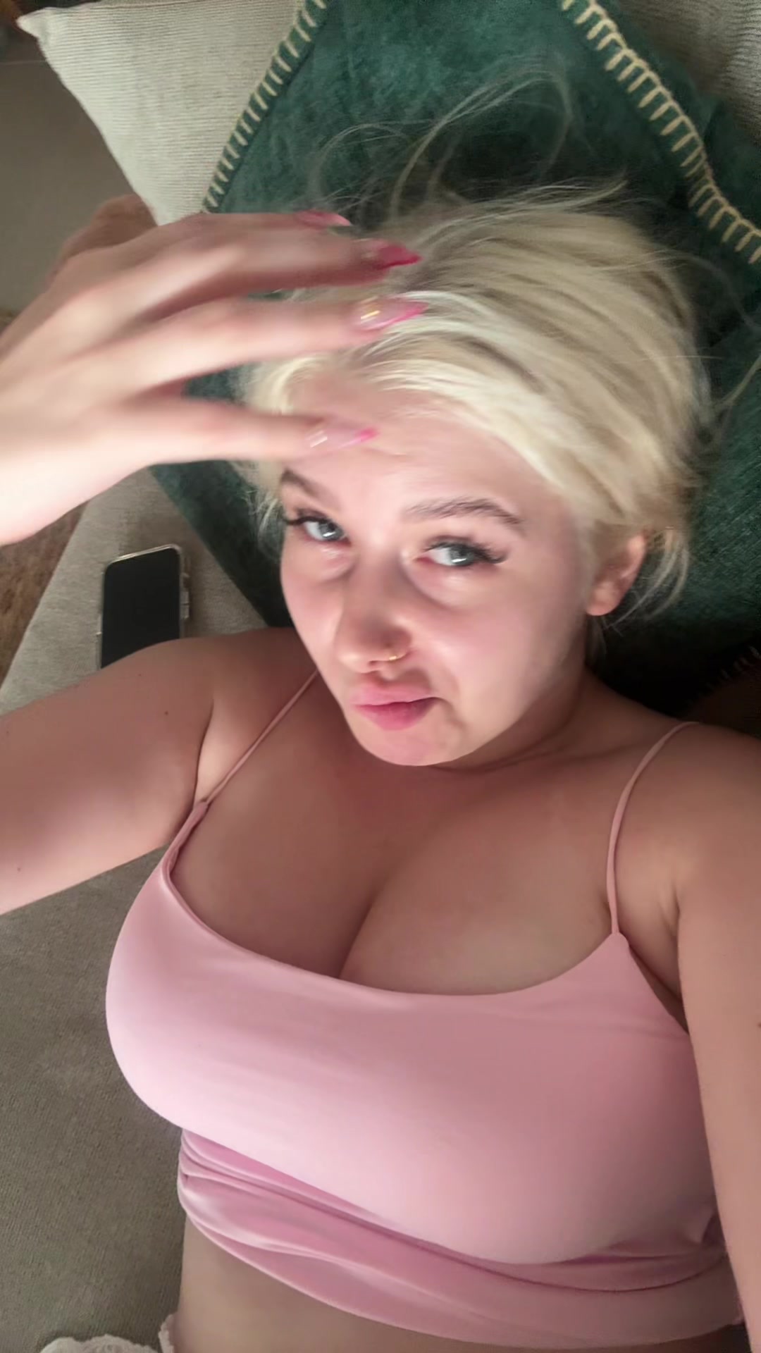 @isabellotrix