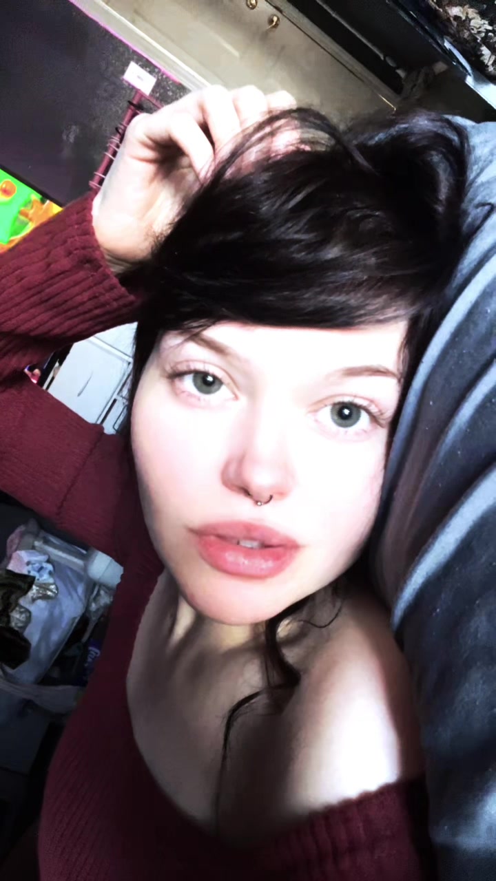 @Ximene