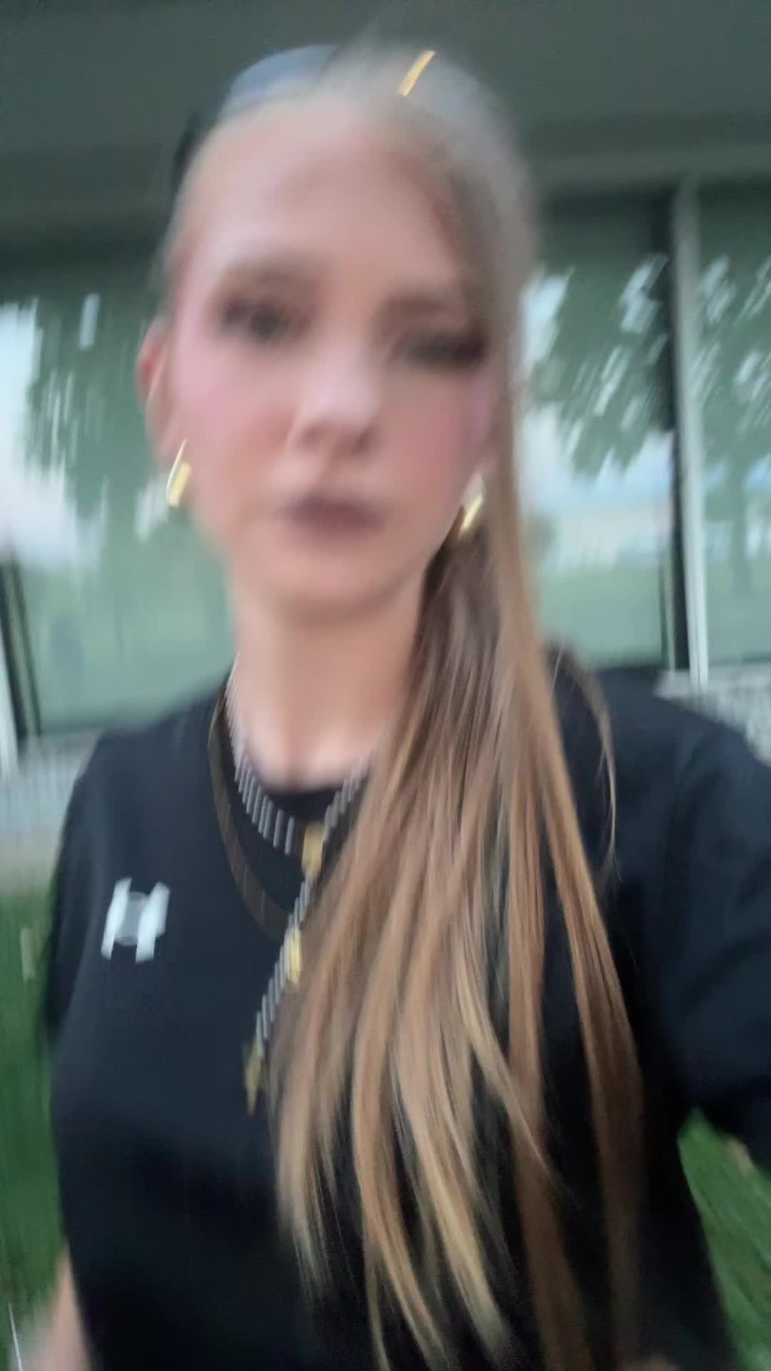 @&deg;❀⋆.ೃ࿔*:･