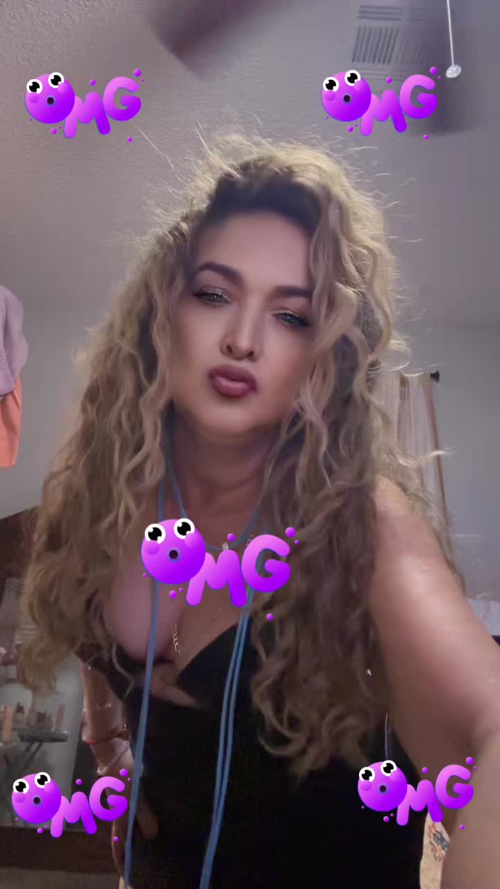 @😈Llegó tu bombón 😉♋️