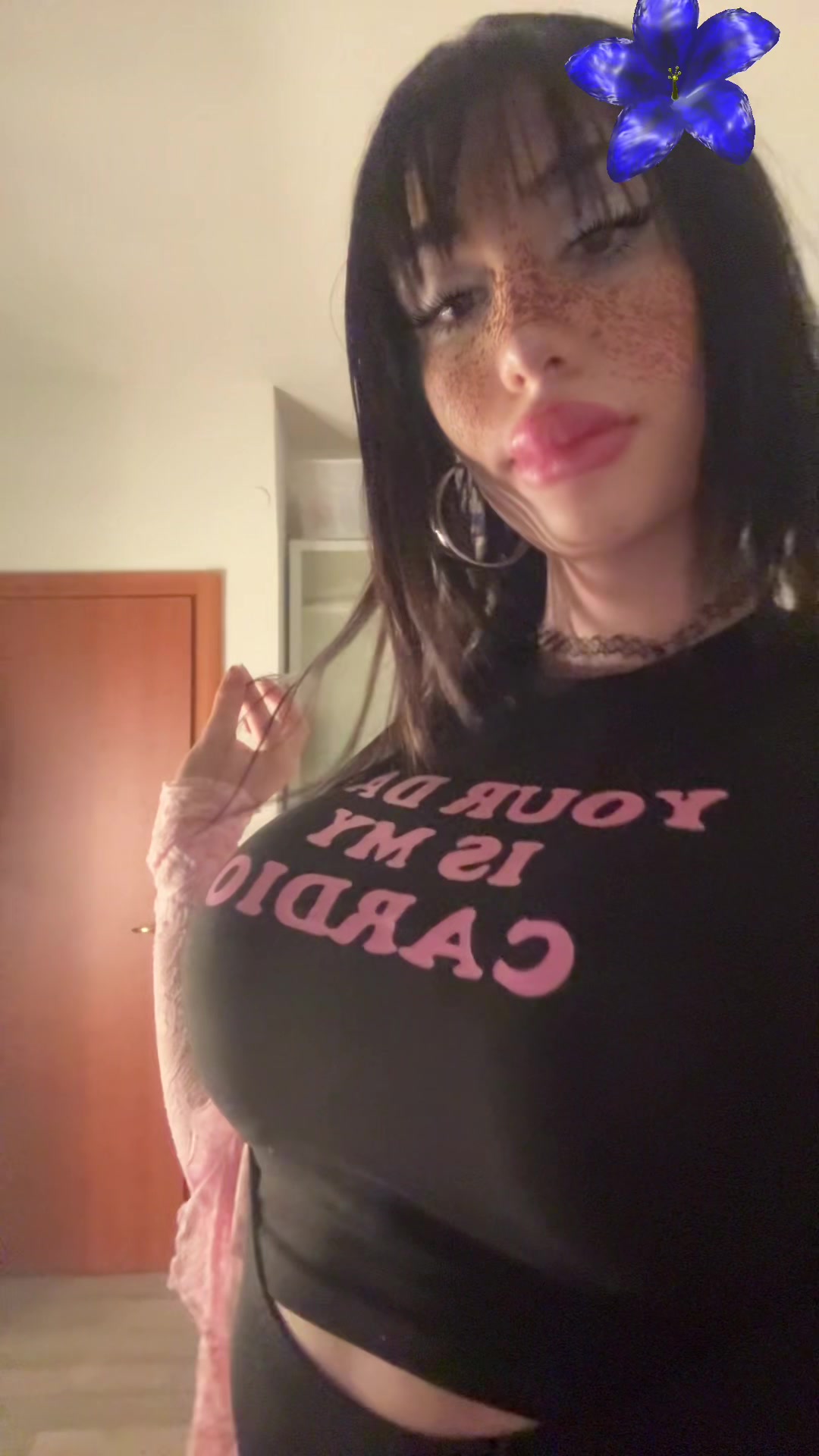 @uxorluciferi