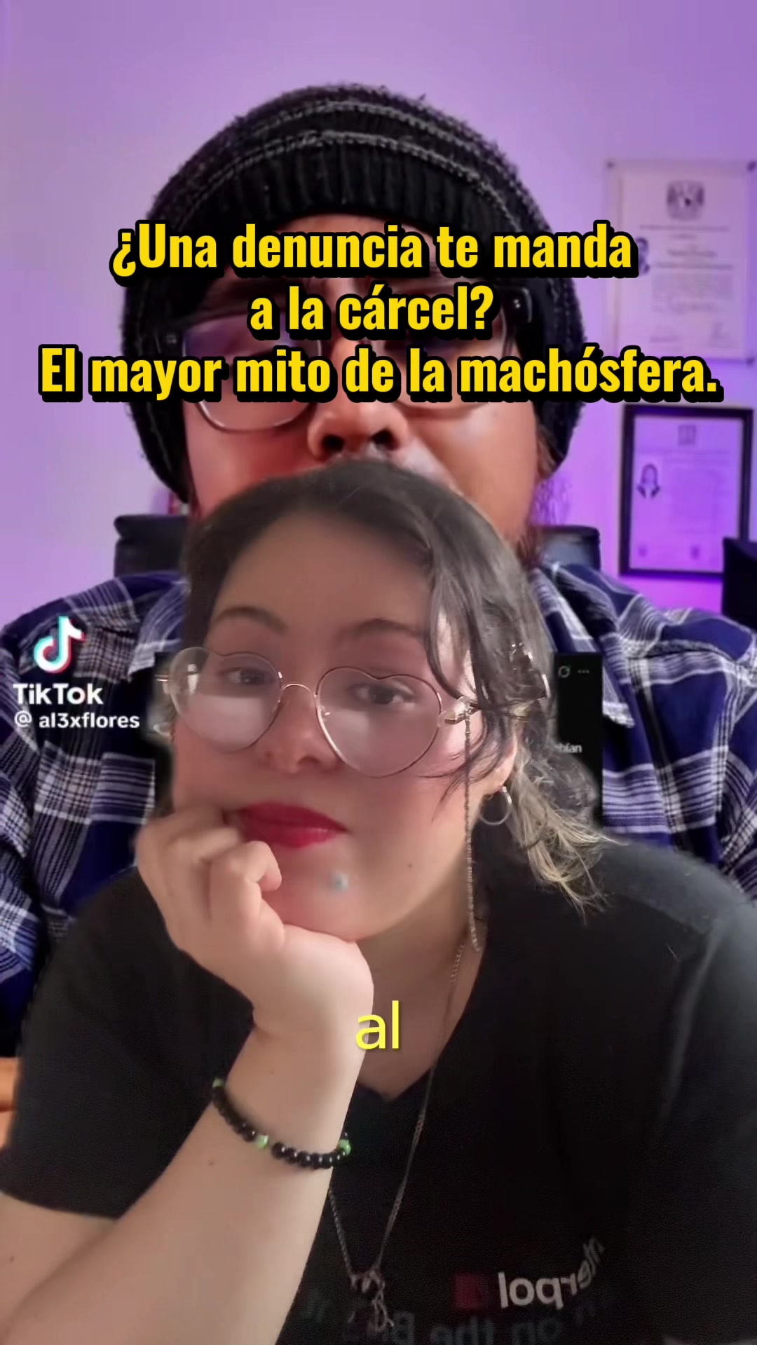 @oyeleslie_
