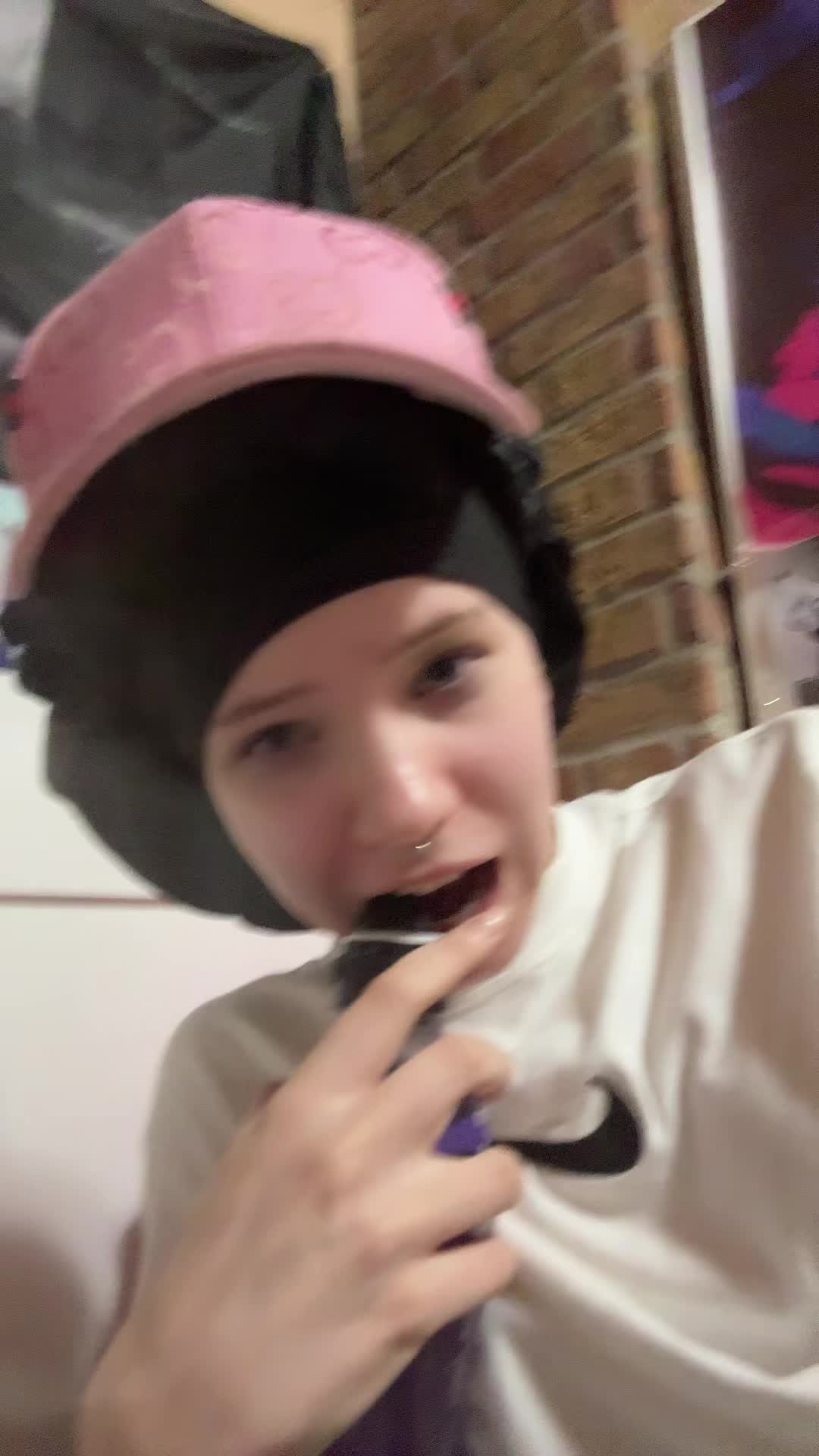 @𑣲𝐿iz