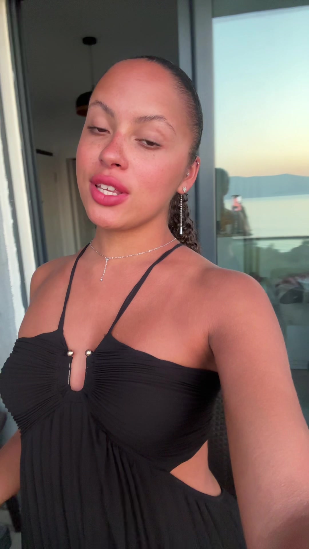 @karolina.bdx