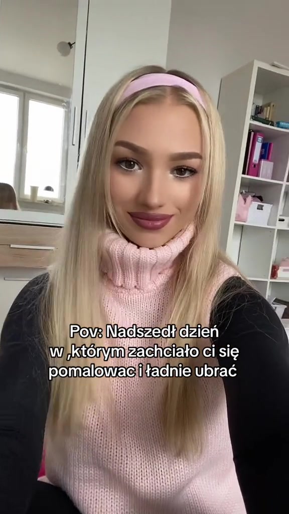 @skosia_