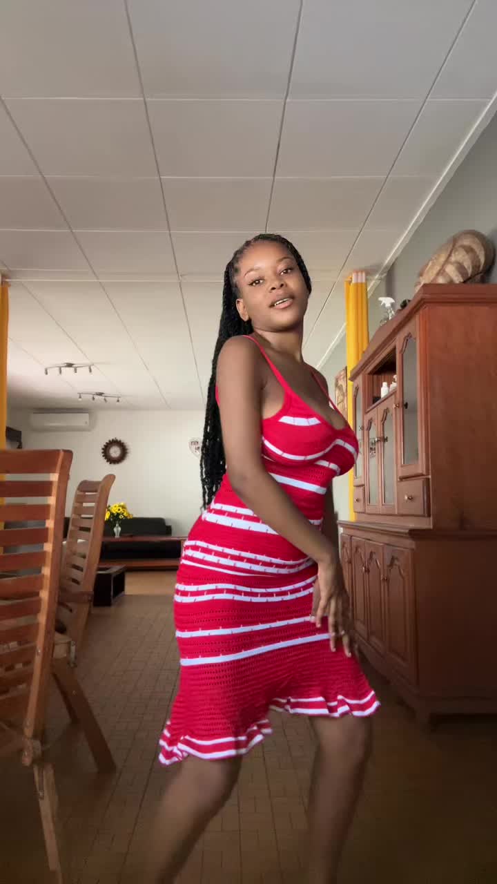@J E A N N I C E ✨🇬🇦