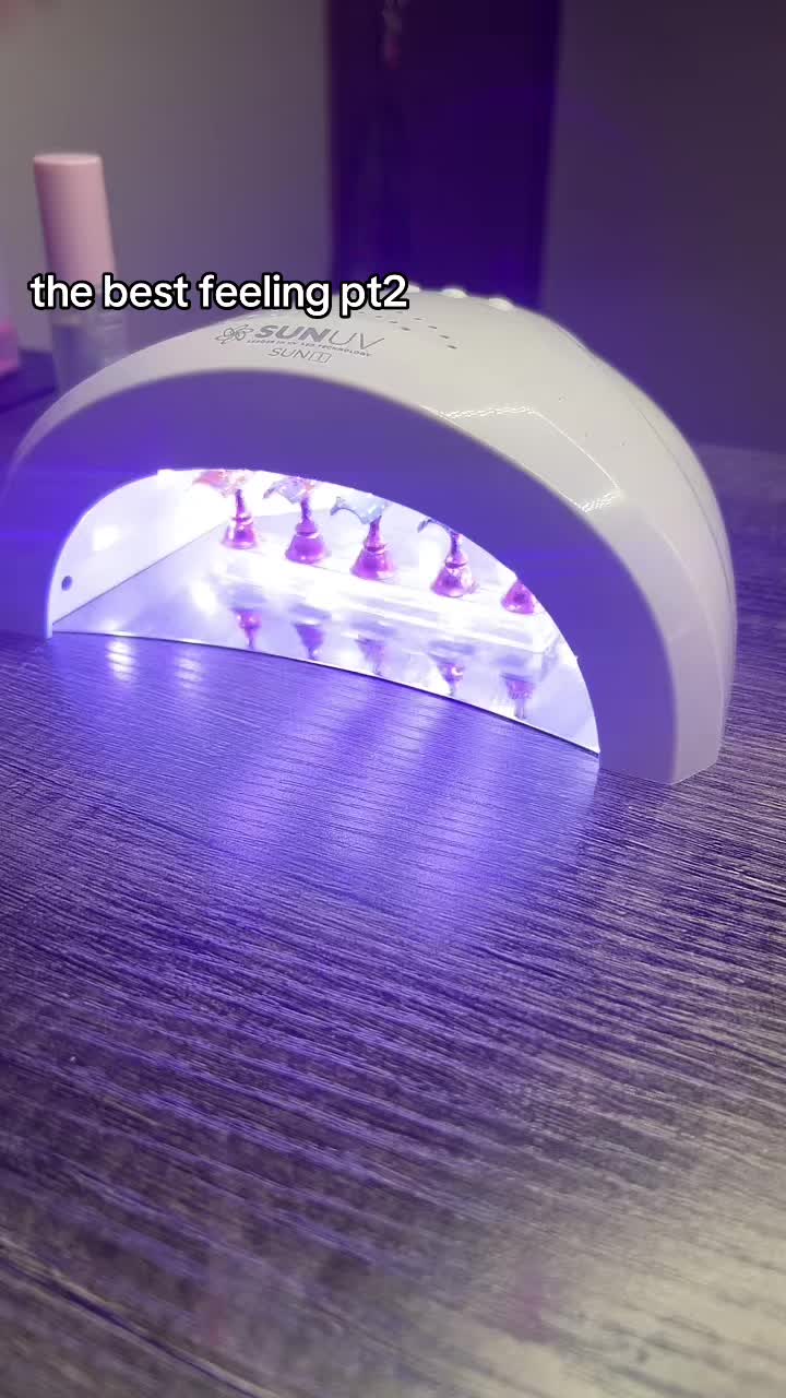 @nailsbyhail3yy