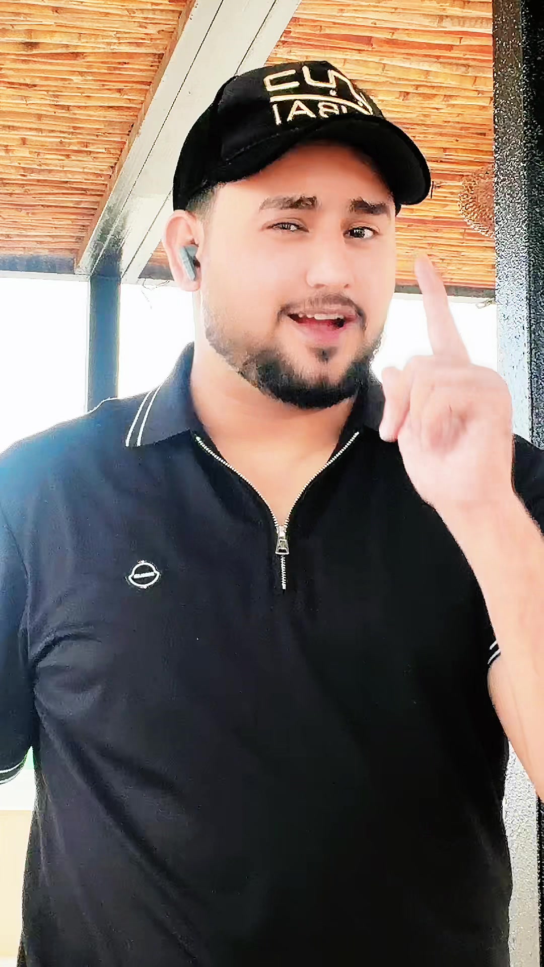 @SALMAN_D&agrave;Zzy🫴🇨🇦🇵🇰