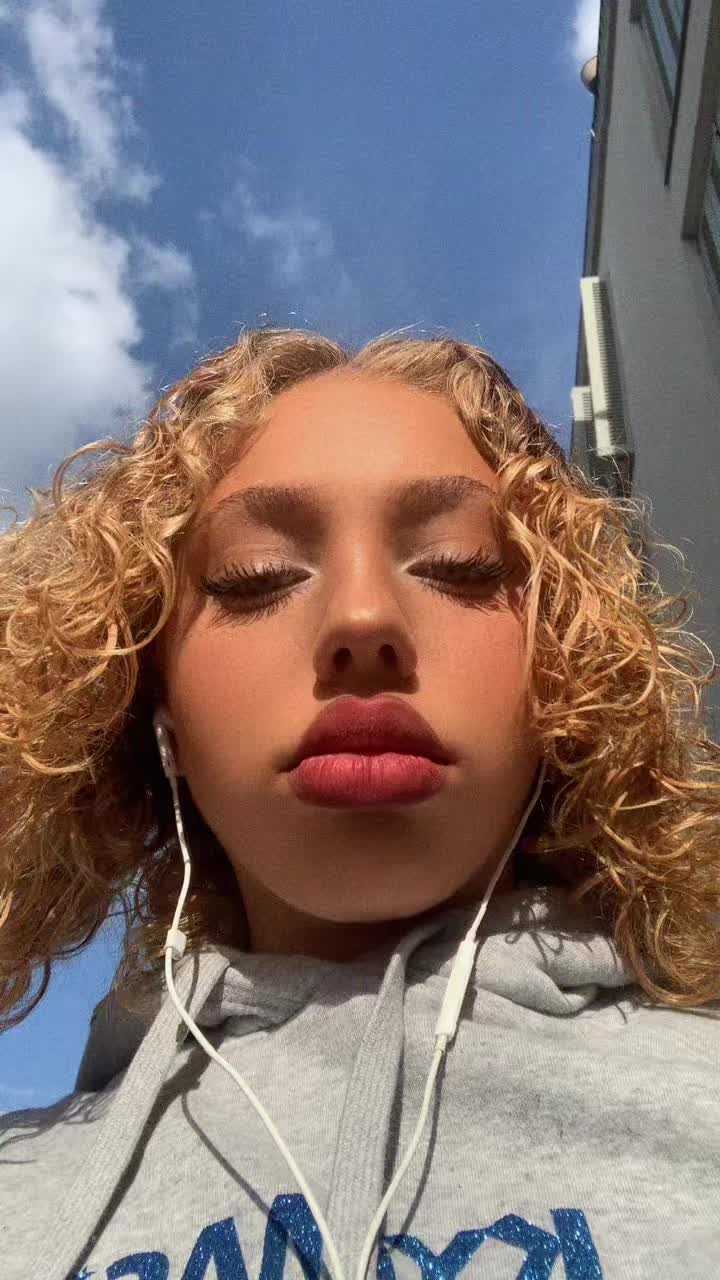 @💗