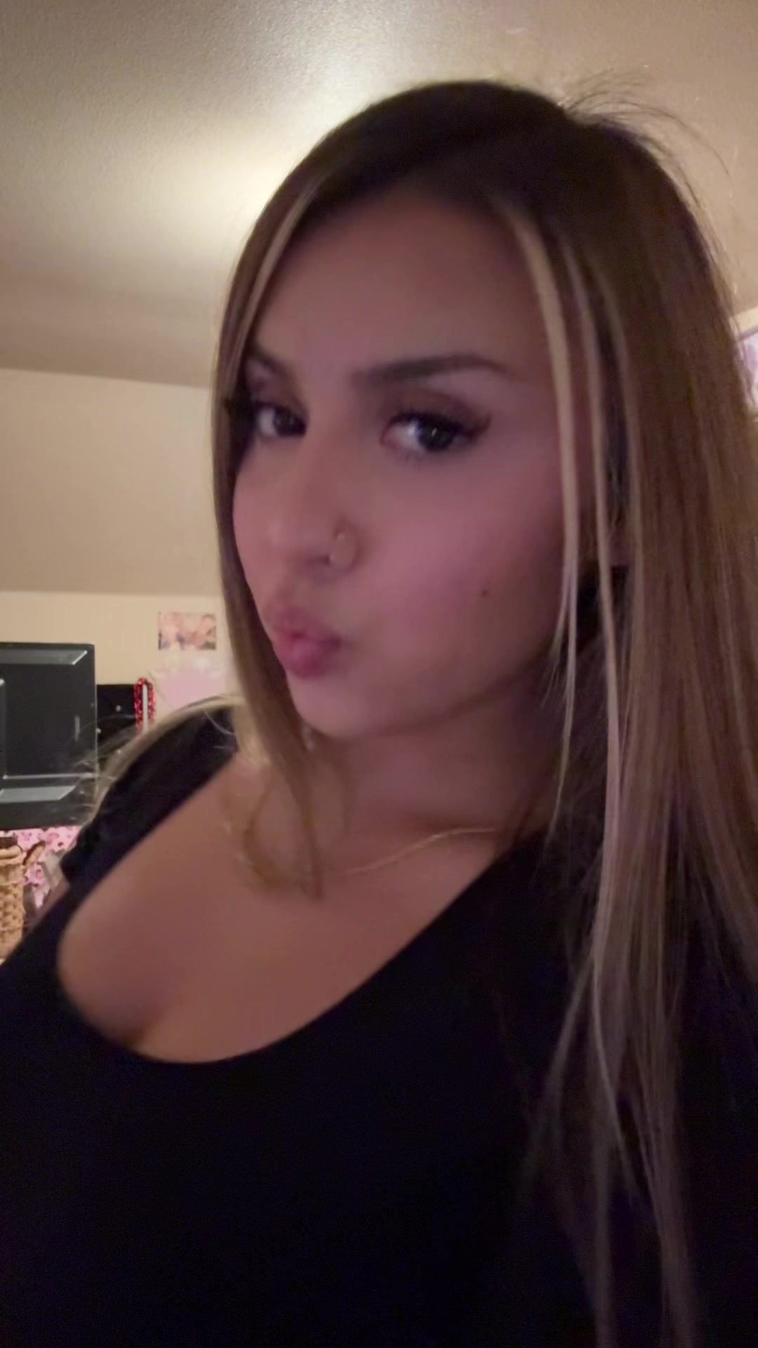 @unicornbubblegumlalaland