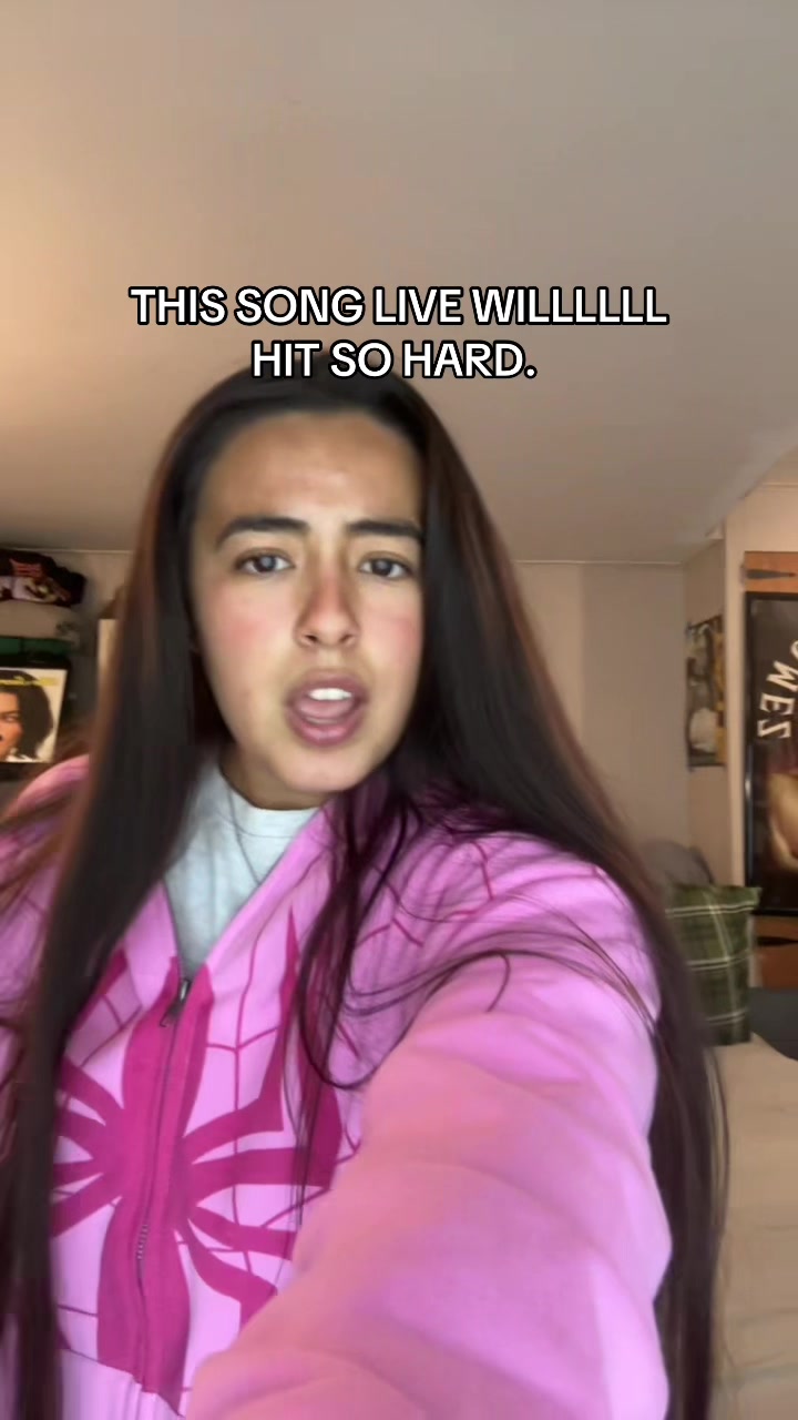 @Angelina™️