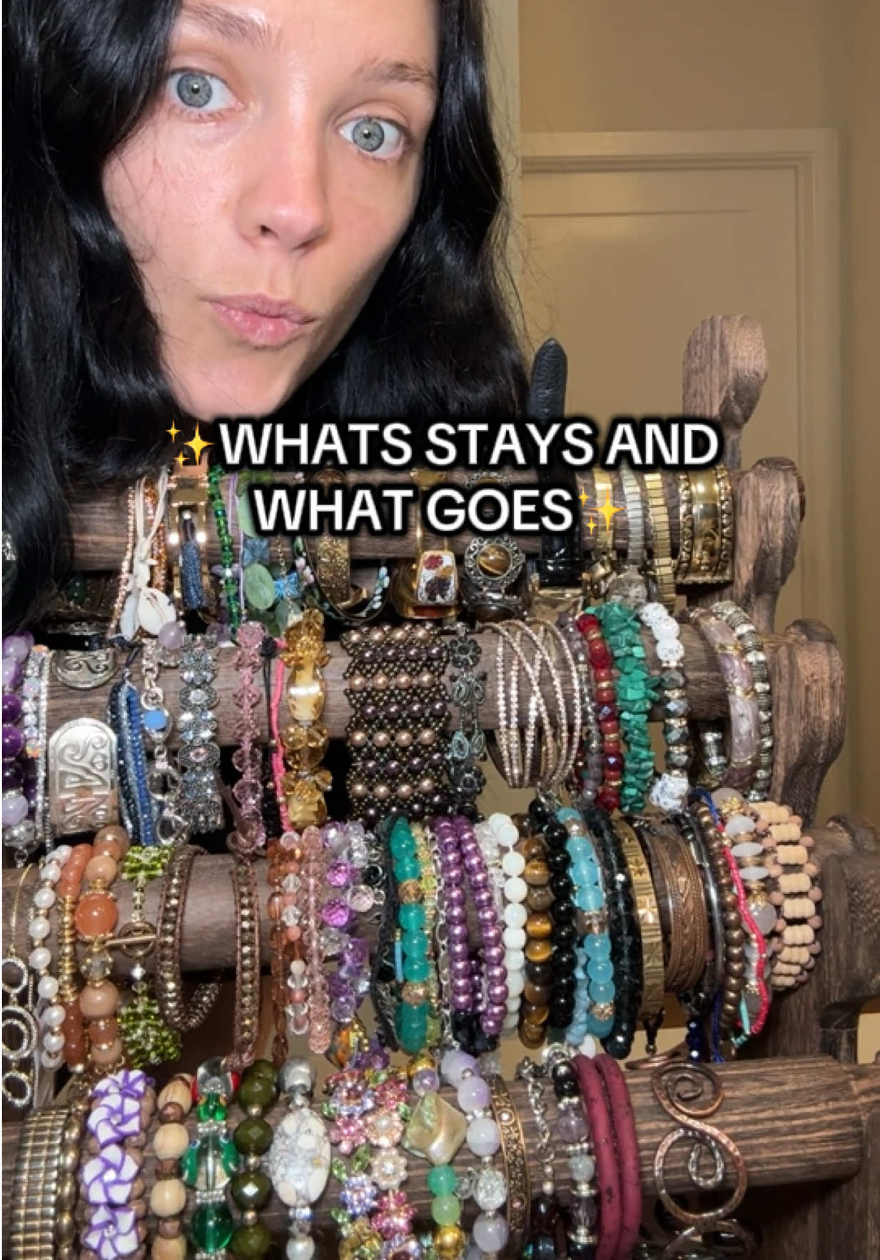@&laquo;&bull; Jen Doe &bull;&raquo;