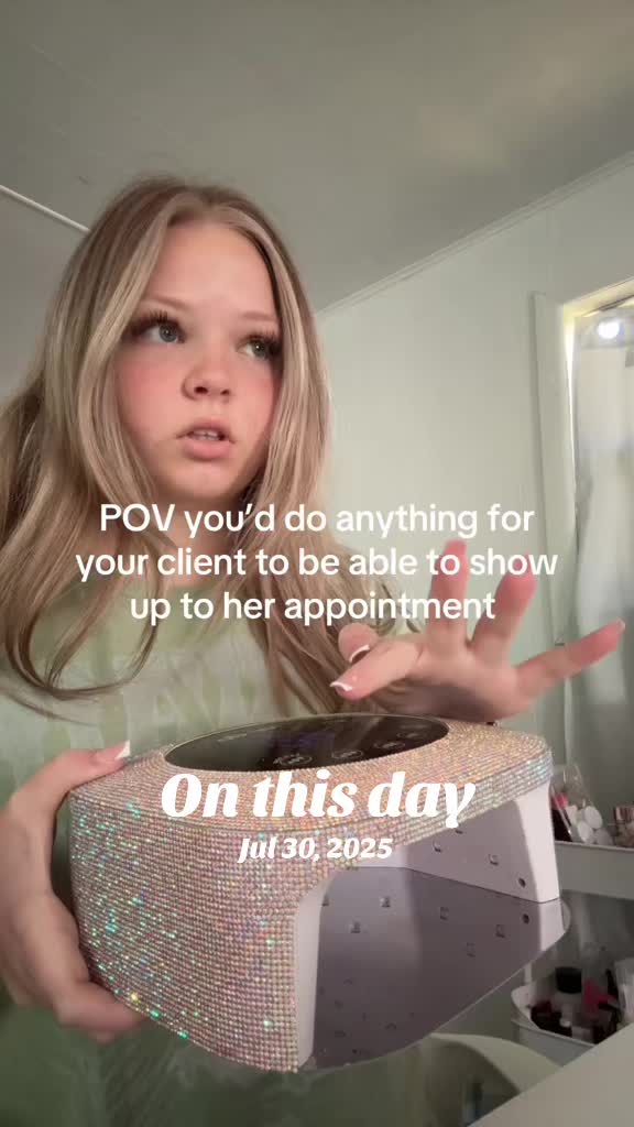 @ZYLA | NAIL TECH