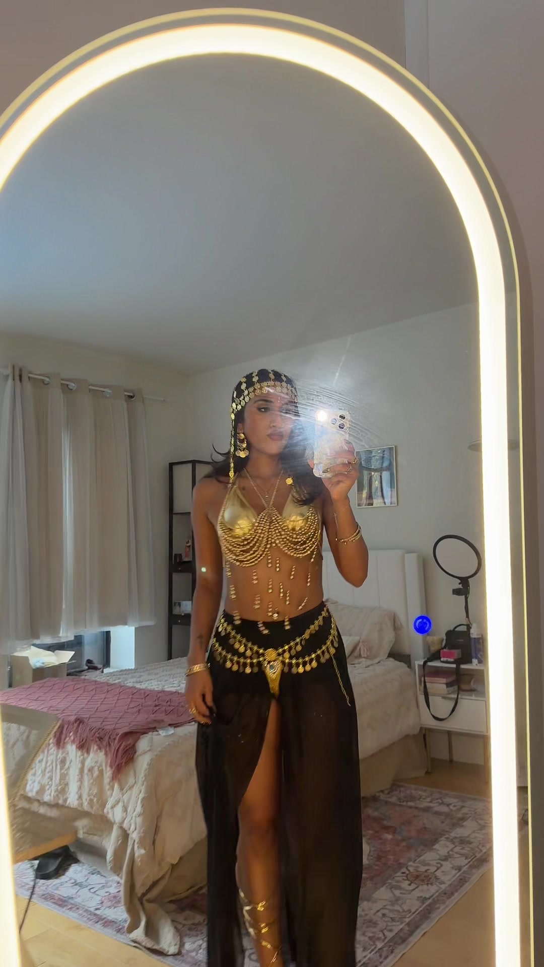 @JAHNAVI ☆