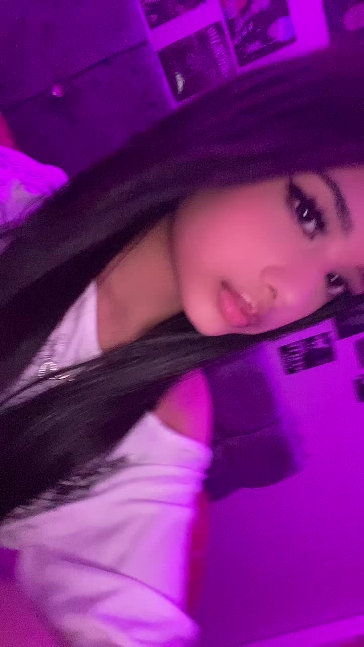 @aish🐼