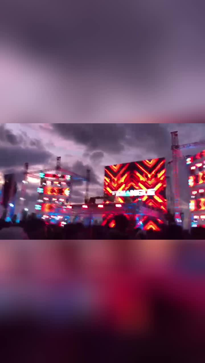 @__d_u_k_e__