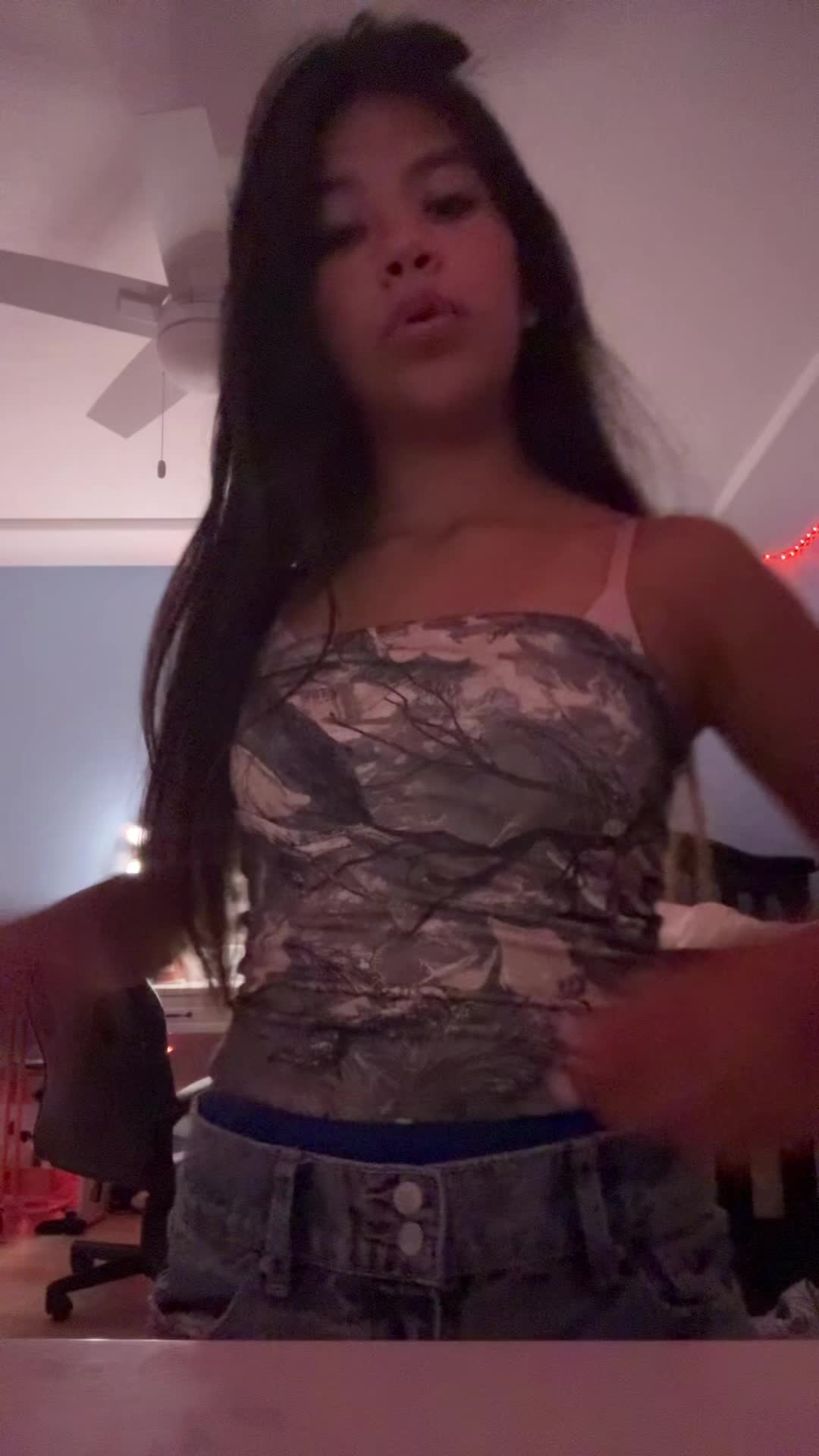 @Kaylin