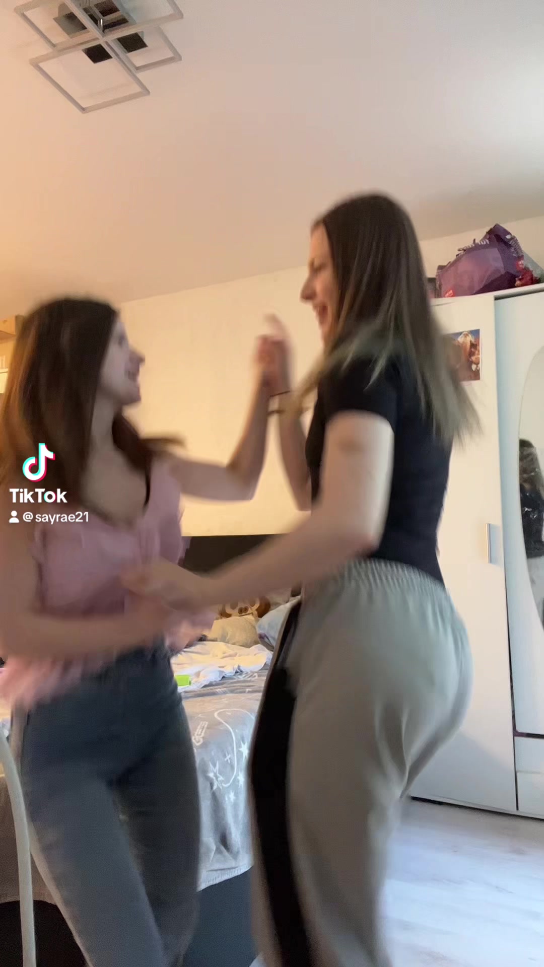 @JennyShelly