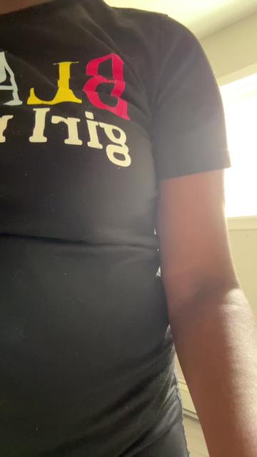 @lovelyjaela33_