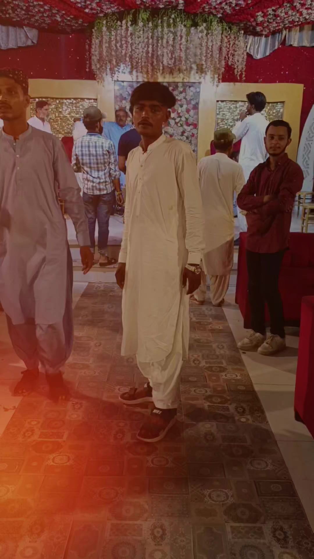 @Aویaس