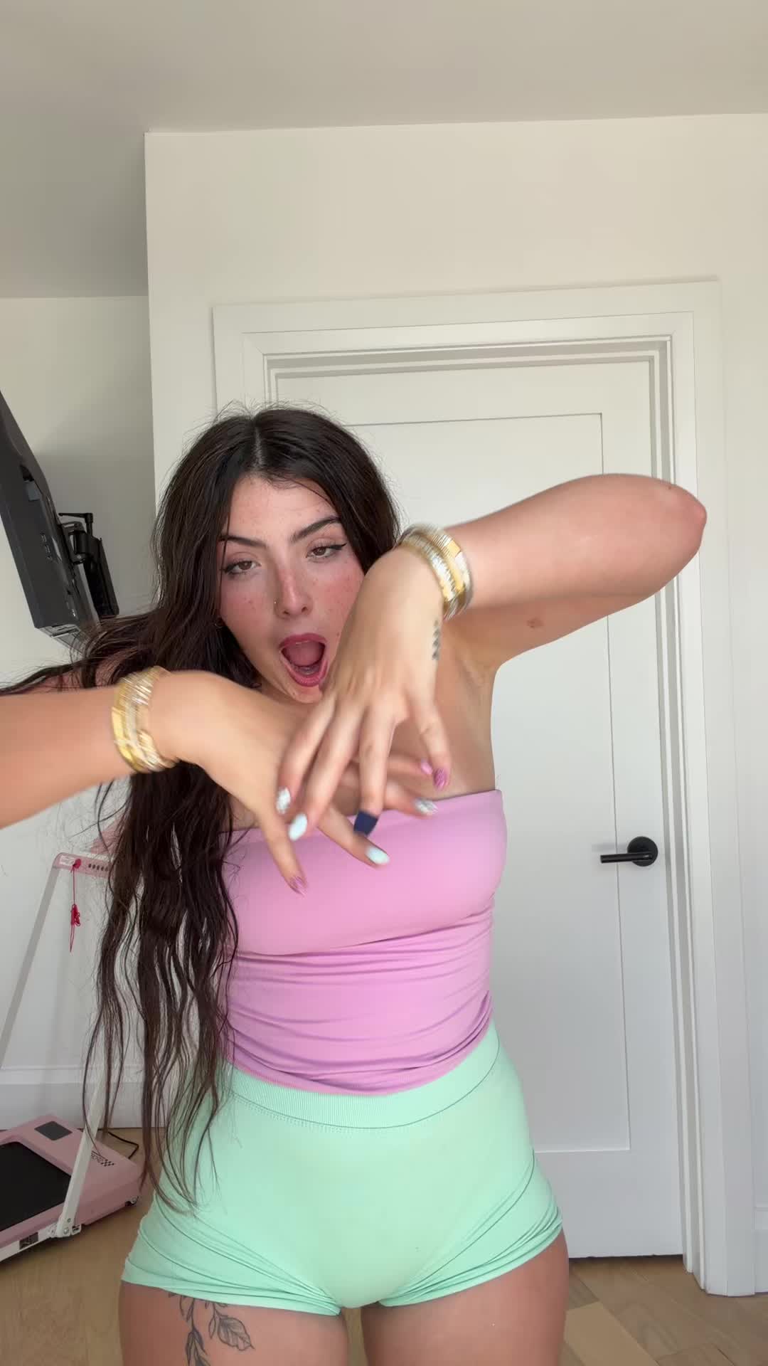 @mya