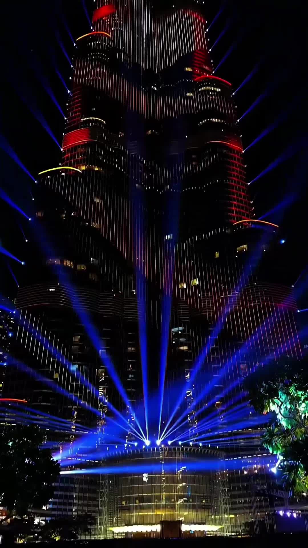 @Dubai Based 🇦🇪