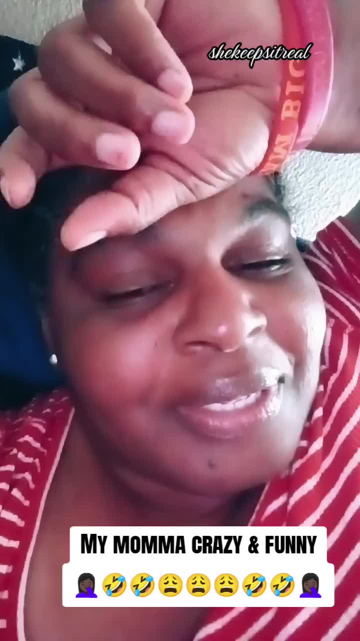 @(She Keeps It Real)