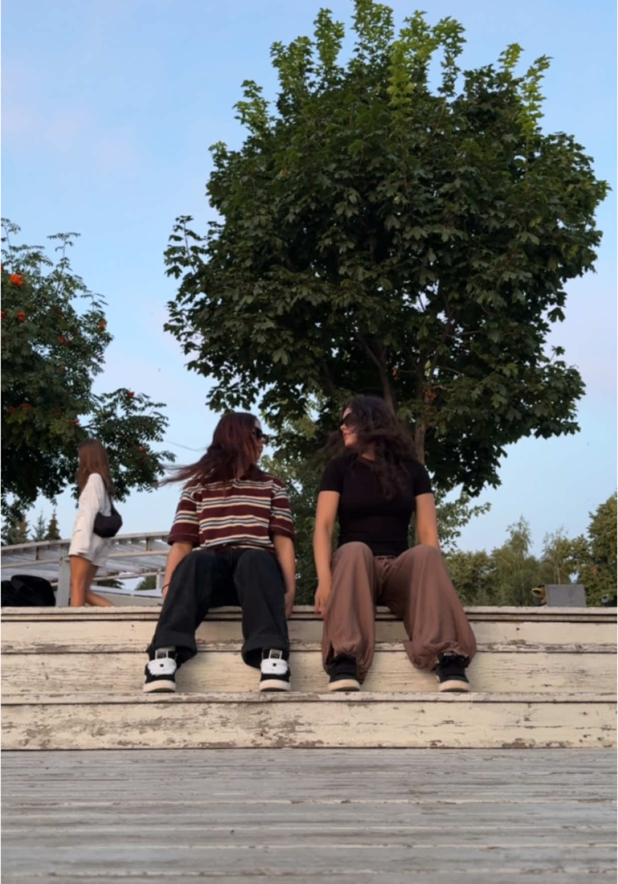 @🥵