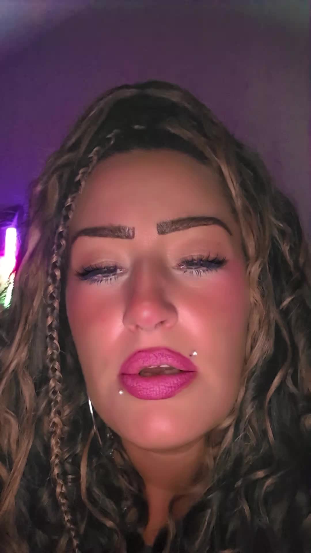 @ᥣorᥲ&iota;ᥒᥱ..