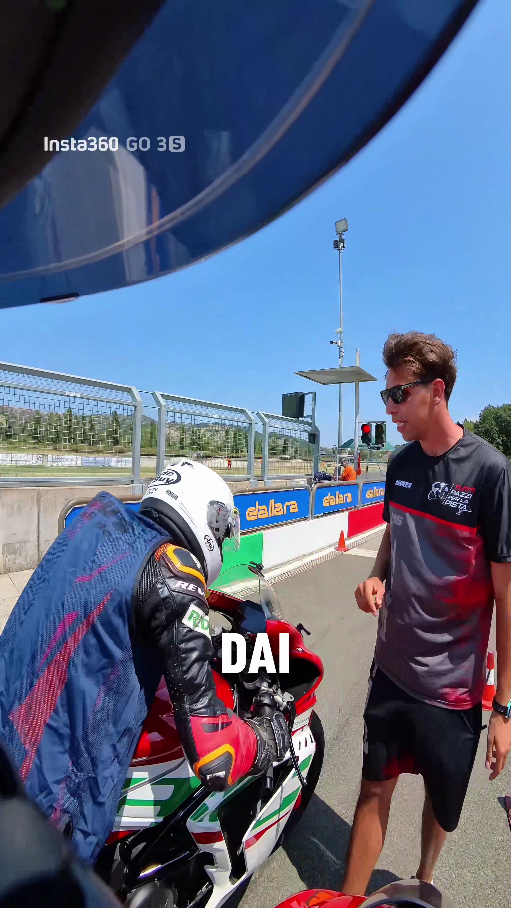 @Tutti Pazzi Per La Pista