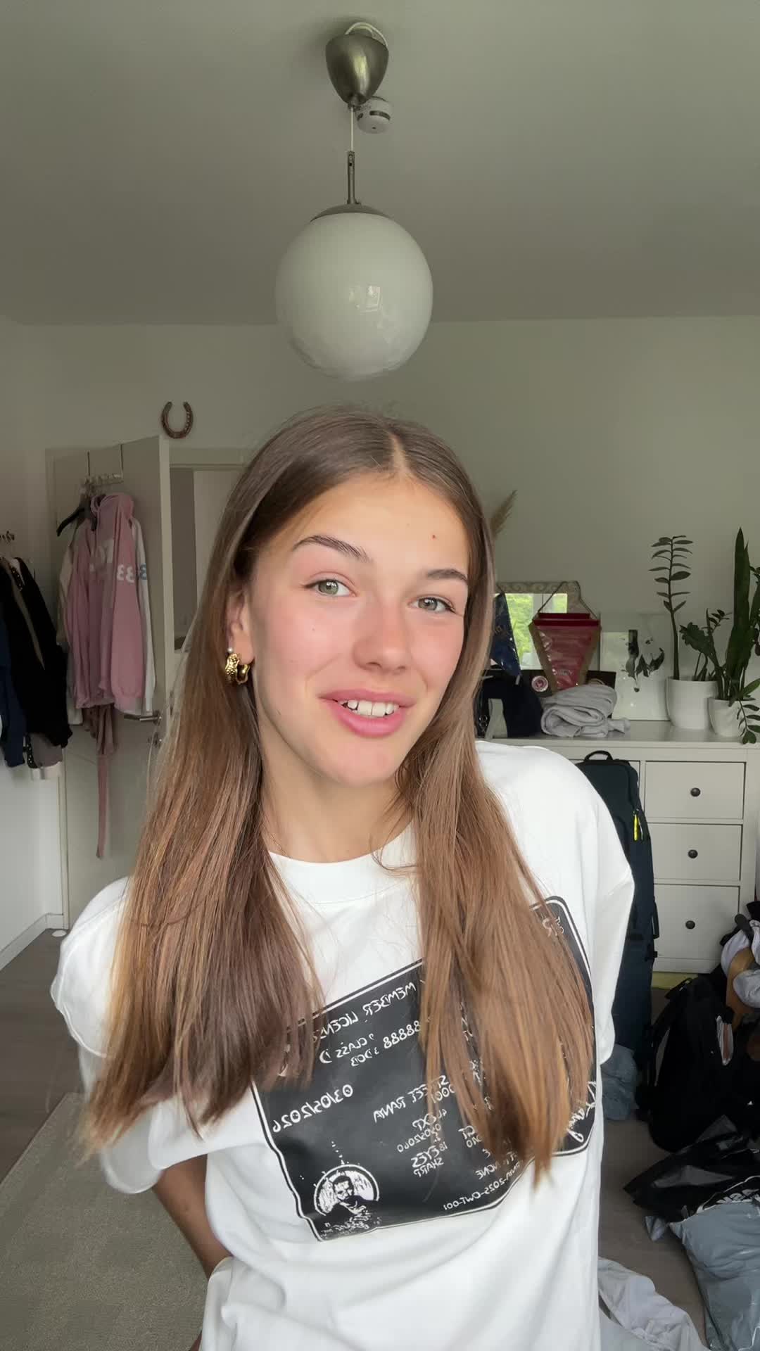 @adelesfashiondiary