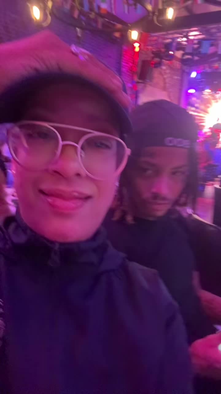 @divinearieal