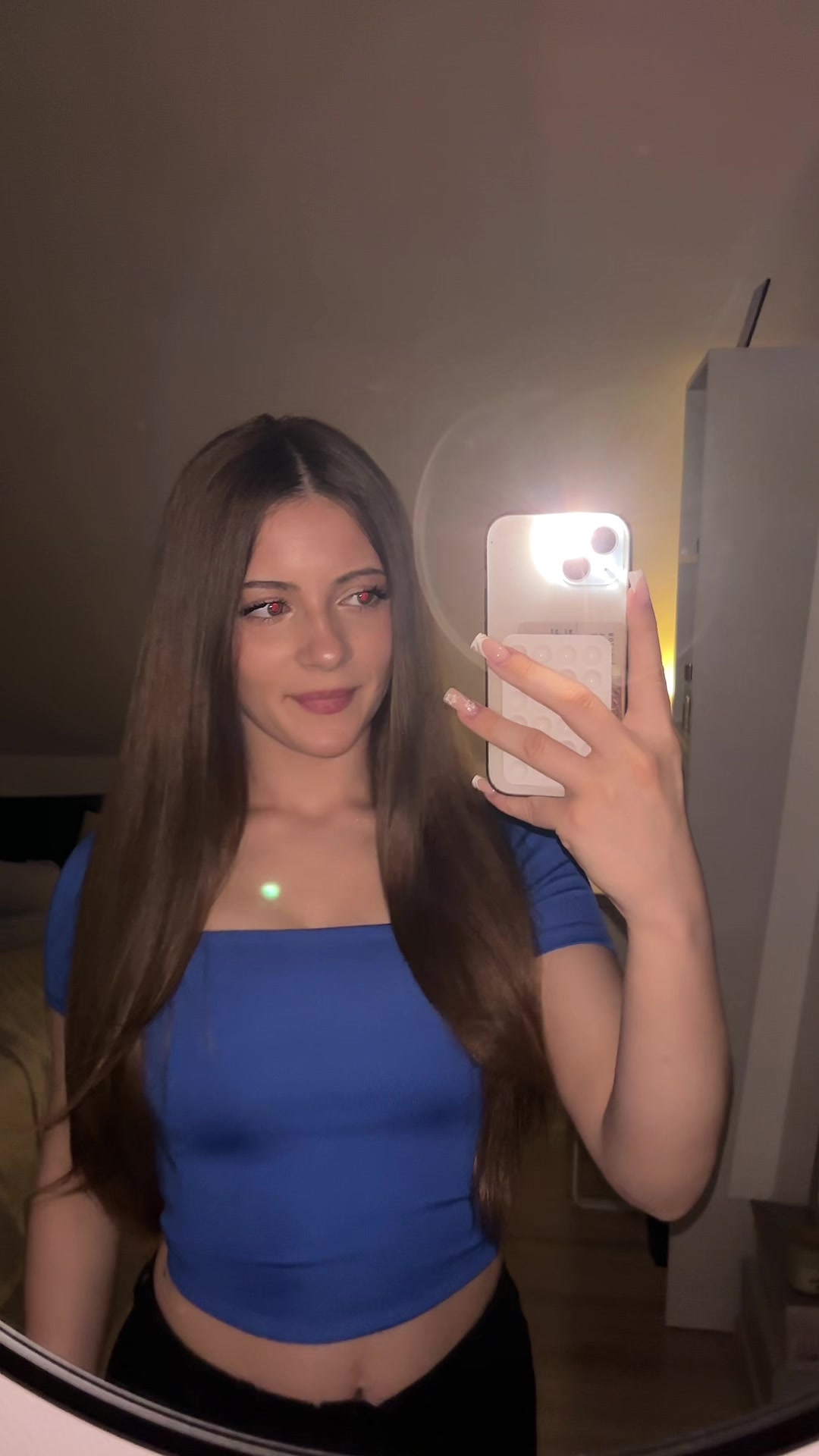 @nela