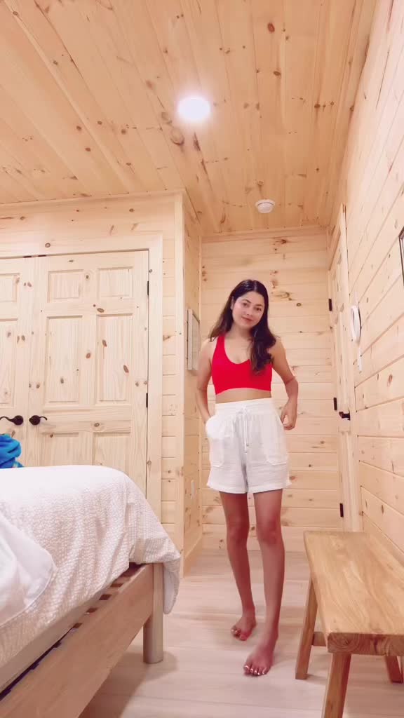 @Naina_🕊️🦋