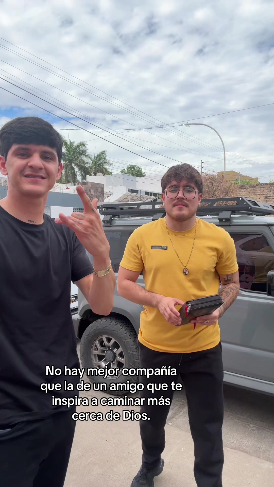@Esquer