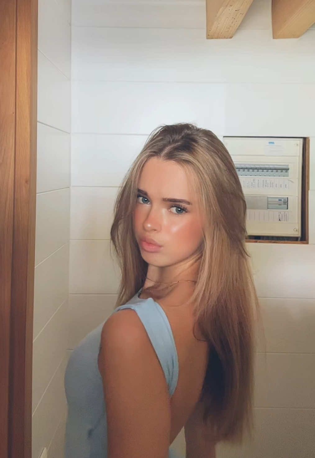 @𝐚𝐧𝐧𝐢.𝐱𝐜𝐜𝐱