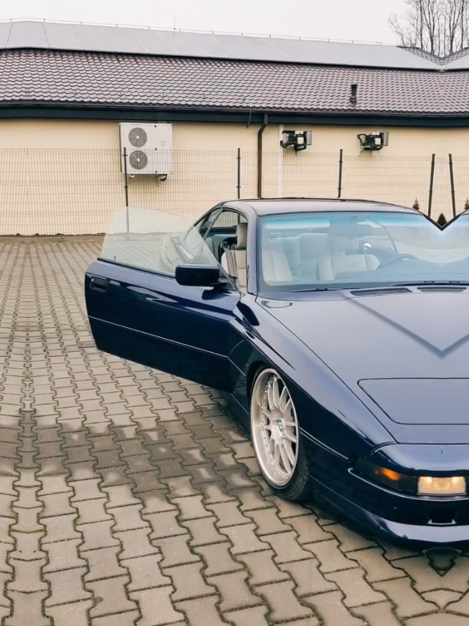 @IconicBMW