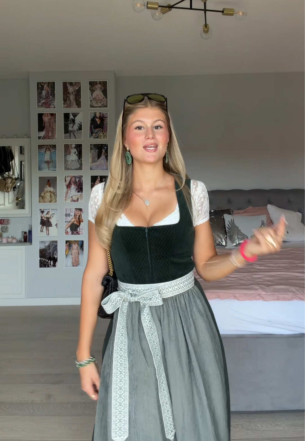 @Joliene