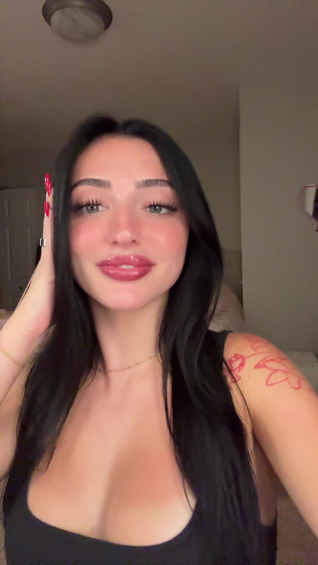 @Kiki
