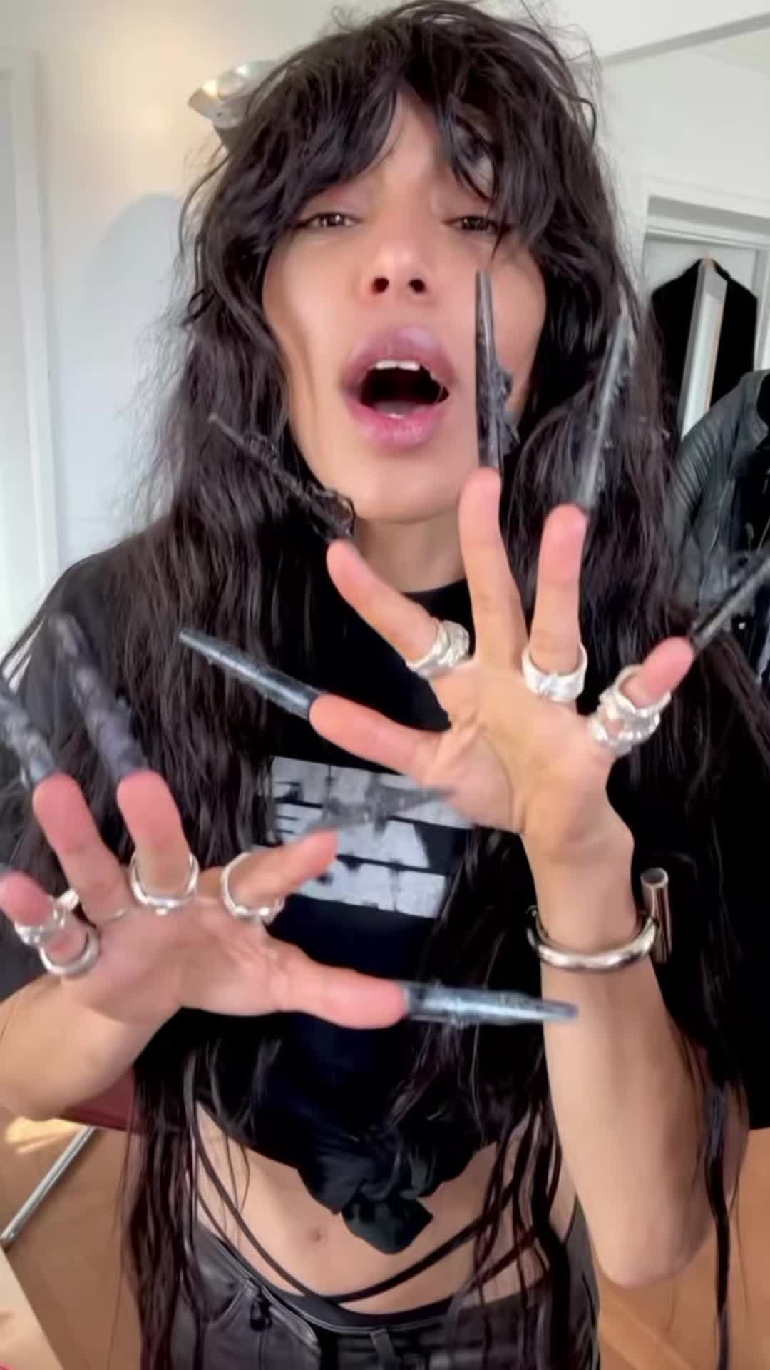 @Loreen Fan❤️🎤🇸🇪