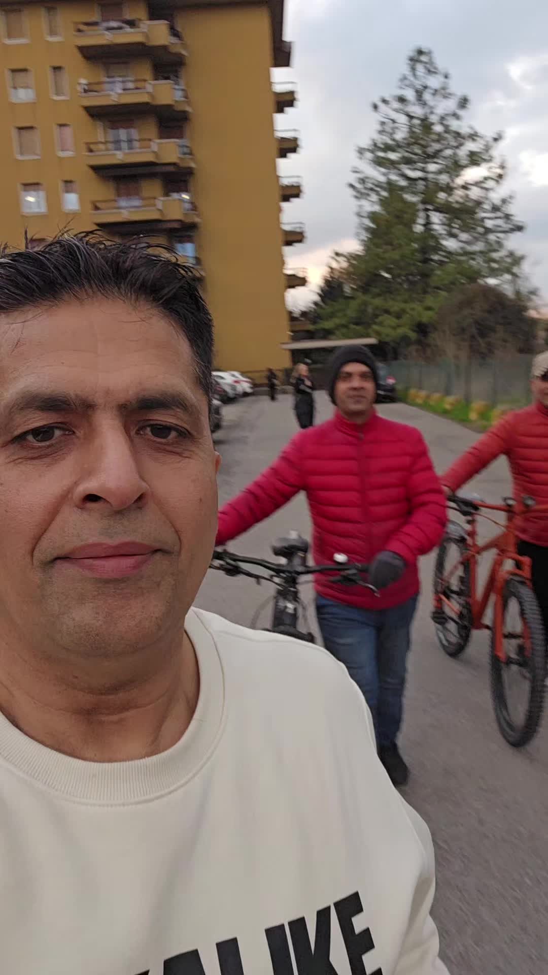 @🇮🇹 Arshad Pervaiz(Achi)Mario