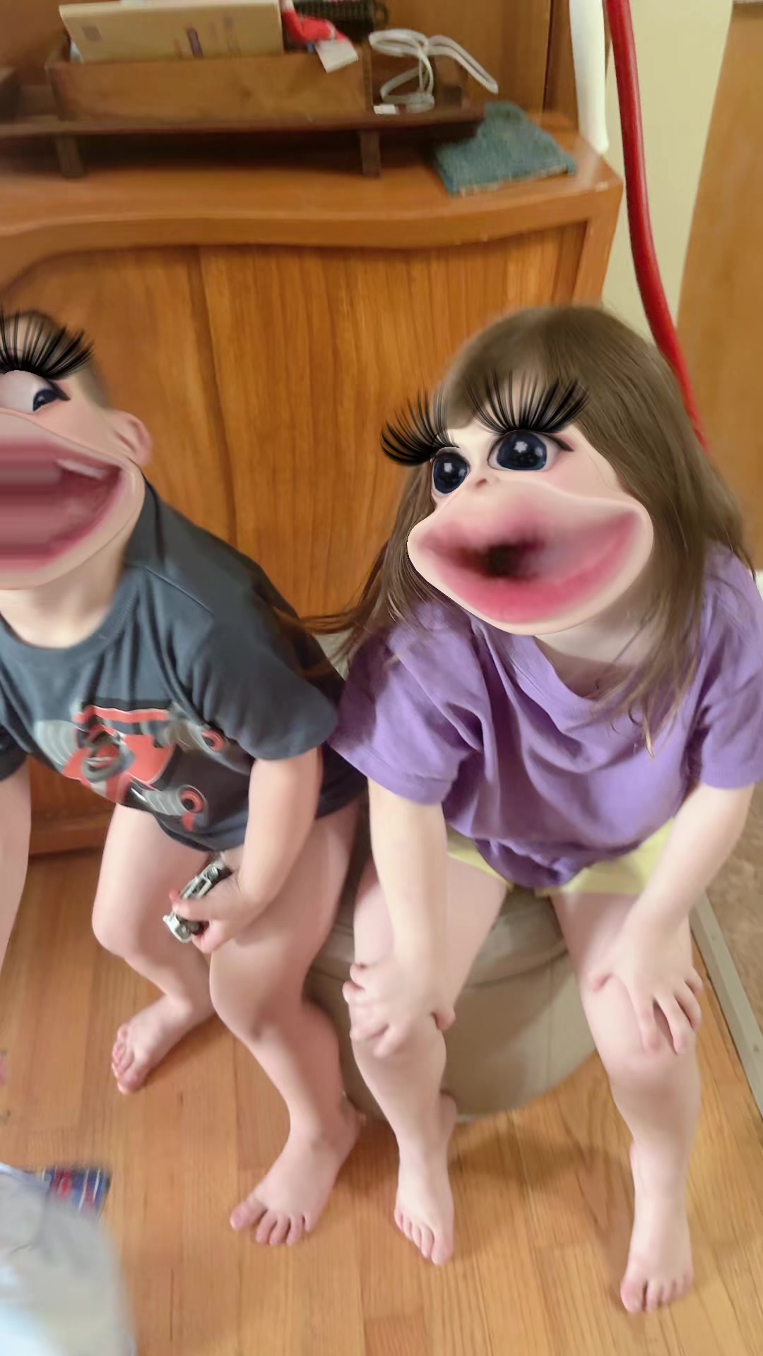@janellesater